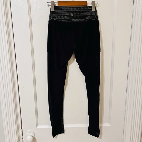 90 Degree High-Rise Workout Legging with Side Panel, Black/White Pattern, US XS - Picture 6 of 8